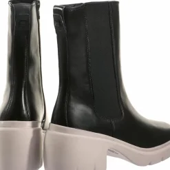 Sale Ami Women Booties