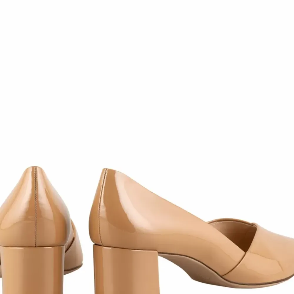 Flash Sale Boulevard 45 Women Pumps