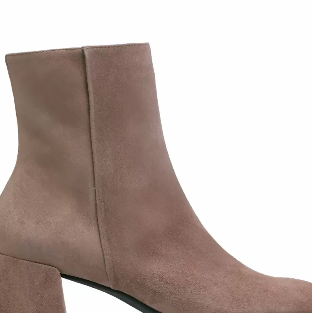 Best Lou Women Booties