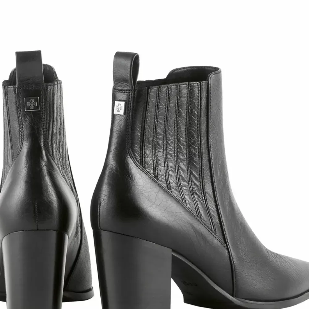 Best Sale Luke Women Booties