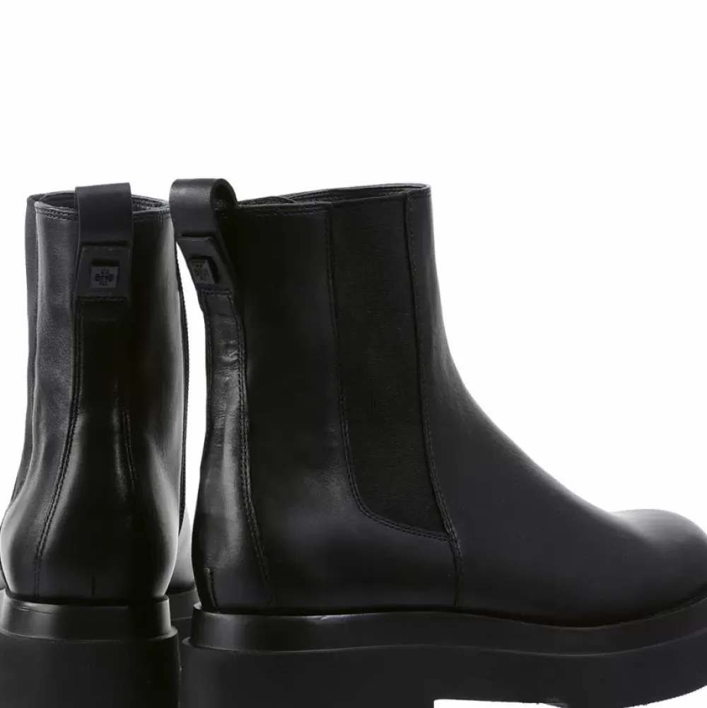 New Mason Women Booties