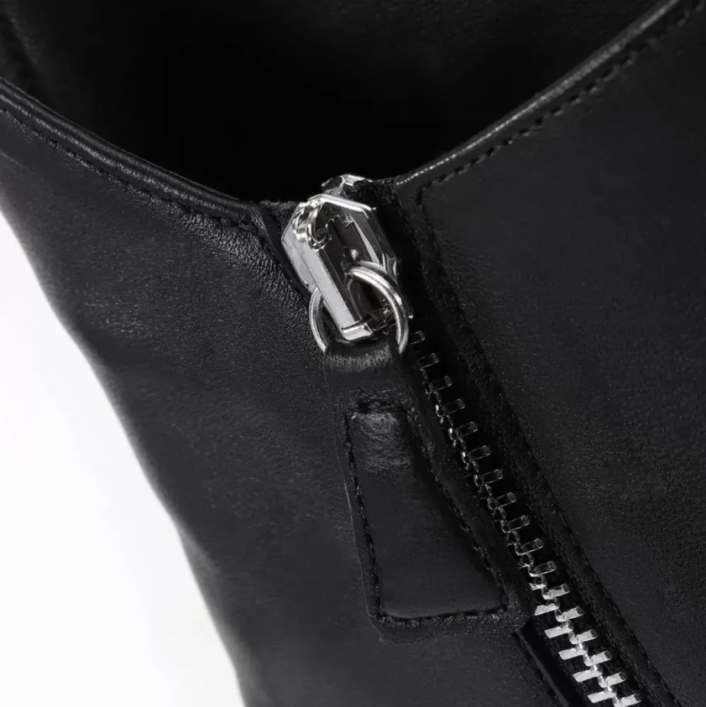 Clearance Travis Women Booties