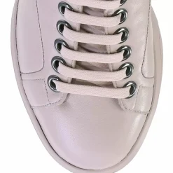 Store Wave Women Sneakers